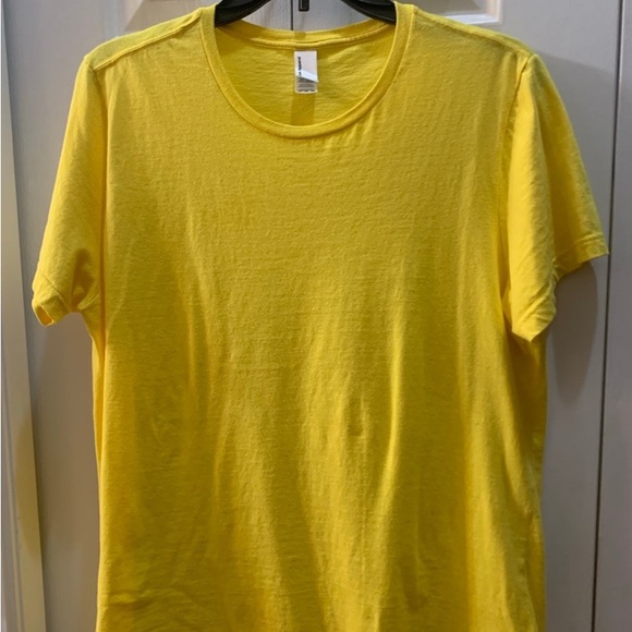 “American Apparel” Women Yellow Round Neckline , Short Sleeve T-Shirt. Size: X-L - Picture 1 of 4